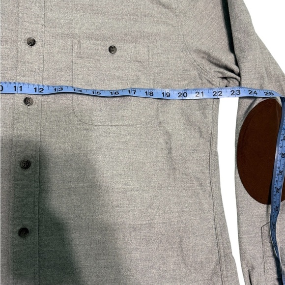 J. Crew Gray Casual Button Down Shirt with Brown Elbow Patches Size L-T - Picture 3 of 6